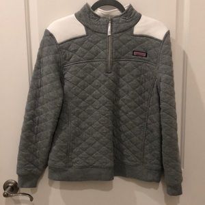 Vineyard vines sweater